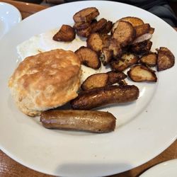 Peach Valley Cafè - Good ole American breakfast.