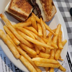 Patty Melt, french fries