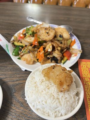 Golden Dragon Chinese by null