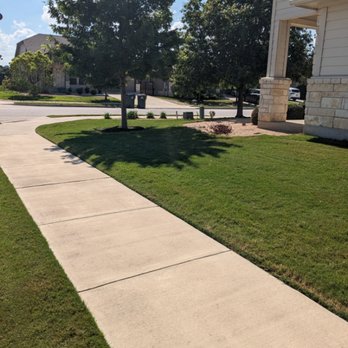 Ariatt Lawn Care - Lawn Services Near Me Ariatt Lawn Care - Lawn Services Near Me