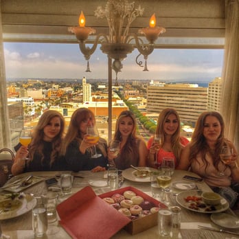 Huntley - Great view with great friends - Hotels Near Me - Santa Monica, California