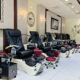 Pedicure stations Pedicure stations