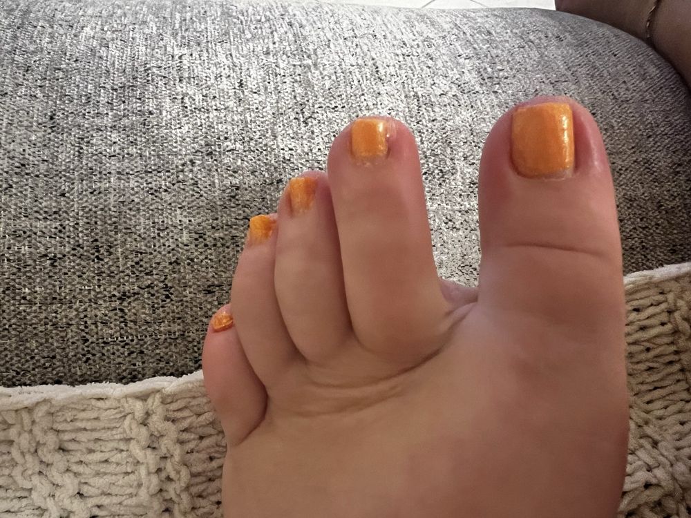 TLC Nails Logo