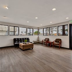 Oak Park Place