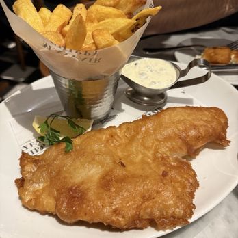 The Mayfair Chippy - Fish n Chips - Fish & Chips Near Me - London, XGL