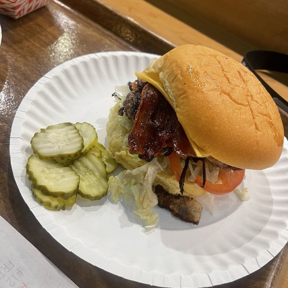 Sun Cattle - Cheeseburger with bacon - Burgers Near Me - Oklahoma City, Oklahoma Sun Cattle - Cheeseburger with bacon - Burgers Near Me - Oklahoma City, Oklahoma
