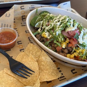 Limón Mexican Grill - Burrito Bowl - Mexican Near Me - North Babylon, New York Limón Mexican Grill - Burrito Bowl - Mexican Near Me - North Babylon, New York