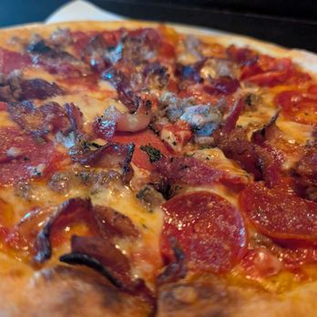 Hearth Pizza Tavern - The cure - Pizza Near Me - Sandy Springs, Georgia