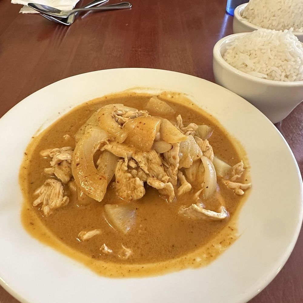 Red curry with rice Red curry with rice