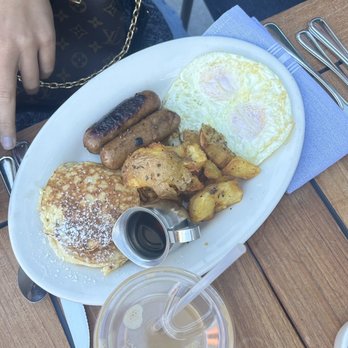 Plow - Breakfast & Brunch Near Me - San Francisco, California