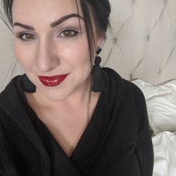 Premier Brows & Beauty