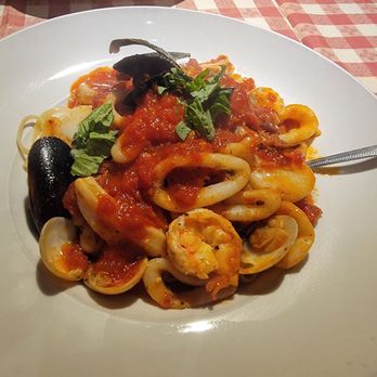 Vincitorios - Seafood pasta - Italian Near Me - Tempe, Arizona