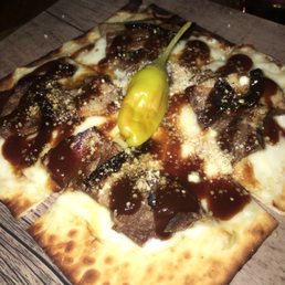 BBQ brisket flatbread BBQ brisket flatbread