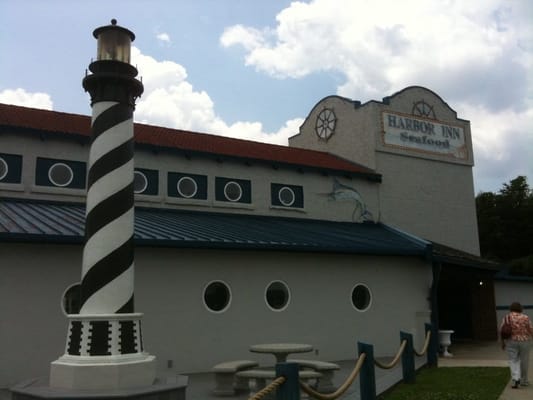 Harbor Inn Cajun Seafood by null
