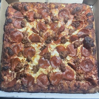 Cup N Char - Spicy Italian Pizza (Medium) - Pizza Near Me - Richmond, Texas Cup N Char - Spicy Italian Pizza (Medium) - Pizza Near Me - Richmond, Texas
