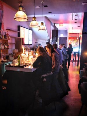 The Beverley Hotel Queen West, Sonder by null