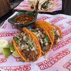 Quesabirria tacos
