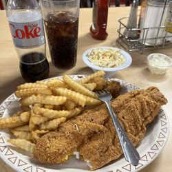Heuers Country Store & Cafe - Delicious!  Highly recommend the catfish!!