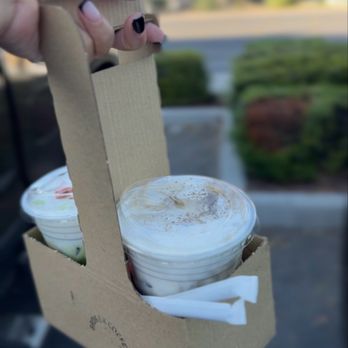 Broken Coffee - Spring Mountain - Coffee & Tea Near Me - Las Vegas, Nevada