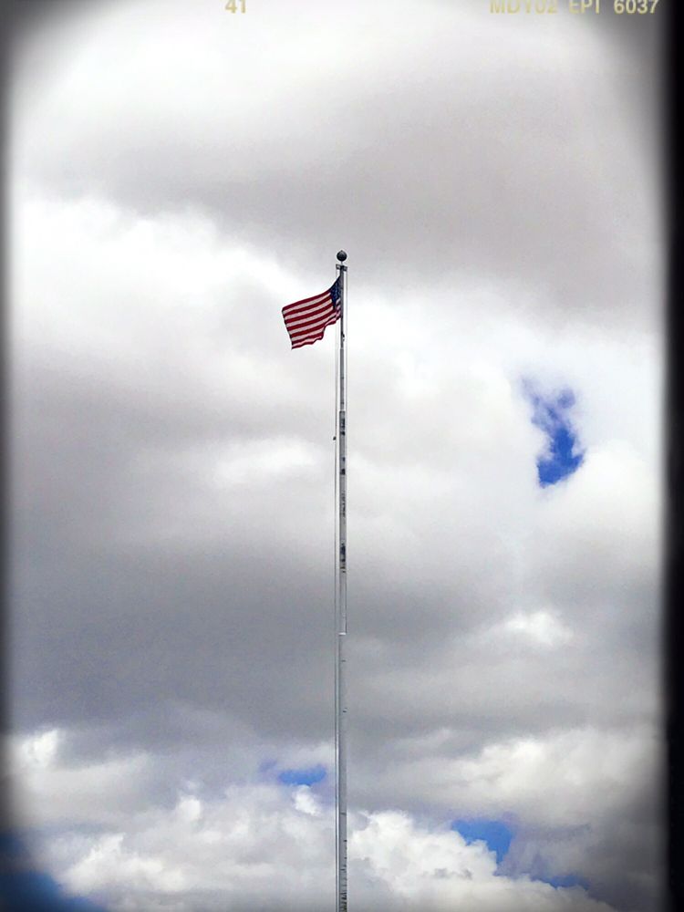 Memorial Circle Logo
