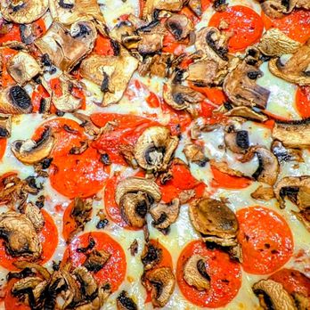 Sal's Pizza - Pepperoni Mushroom Pizza - Pizza Near Me - Alta Loma, California Sal's Pizza - Pepperoni Mushroom Pizza - Pizza Near Me - Alta Loma, California