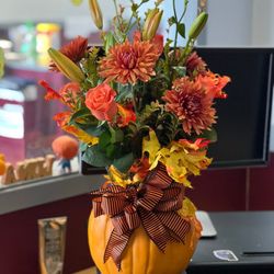 Bees To Blooms - One of my favorite arrangements- the orange roses were beautiful!