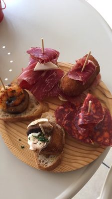 OLE Tapas by null