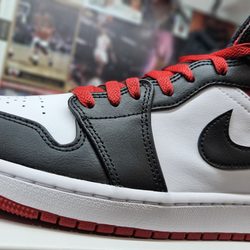 Shoe Palace
