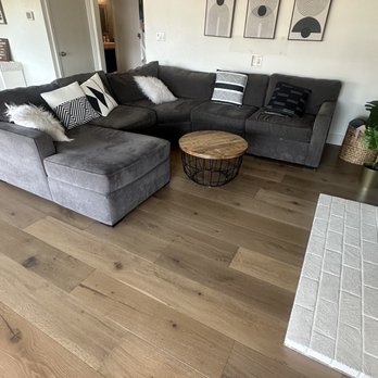 FI Flooring and Design - Living room - Flooring Near Me - San Rafael, California FI Flooring and Design - Living room - Flooring Near Me - San Rafael, California
