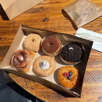 Good Town Doughnuts - Donuts Near Me - Costa Mesa, California Good Town Doughnuts - Donuts Near Me - Costa Mesa, California