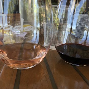 Jada Vineyard & Winery - Our flight of tasting set - Wineries Near Me - Paso Robles, California Jada Vineyard & Winery - Our flight of tasting set - Wineries Near Me - Paso Robles, California