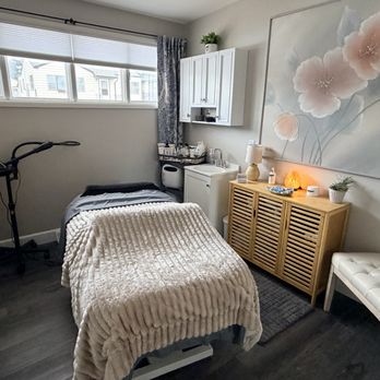 Elegant Beauty - Updated Room - Estheticians Near Me - Cheyenne, Wyoming Elegant Beauty - Updated Room - Estheticians Near Me - Cheyenne, Wyoming