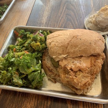 SweetArt - Vegan chik'n sandwich - Bakeries Near Me - Saint Louis, Missouri SweetArt - Vegan chik'n sandwich - Bakeries Near Me - Saint Louis, Missouri