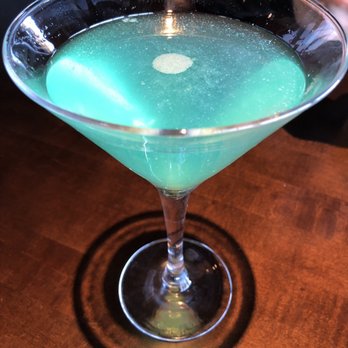 Yard House - New American Near Me - Lombard, Illinois