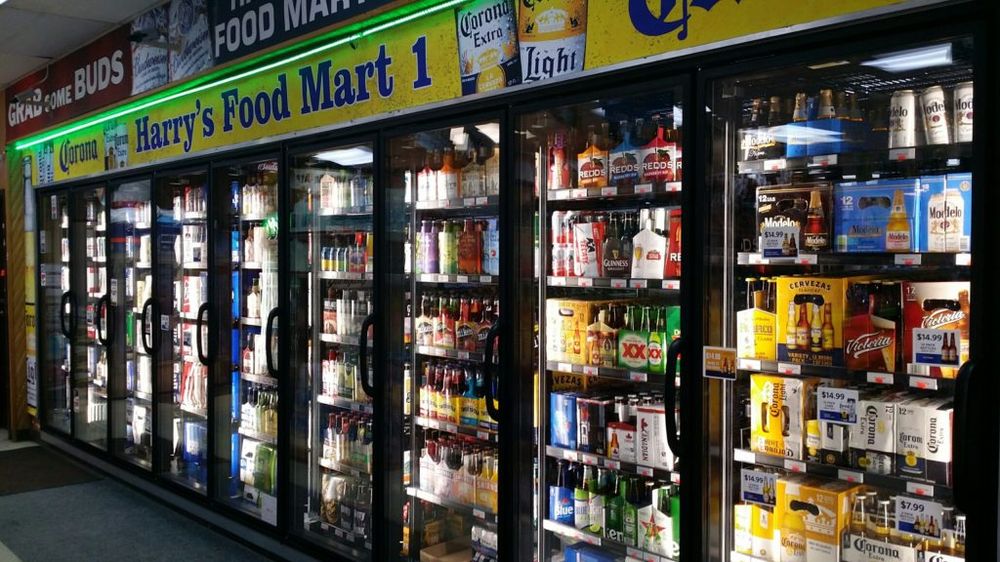 Harry's Food Mart I Logo