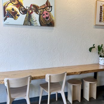Petite Bao - Burgers Near Me - Vancouver, British Columbia