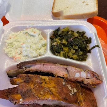 The Emeralds Touch BBQ - These were fall off the bone ribs that were excellent, and they have a variety of sauces - Barbeque Near Me - Columbus, Georgia