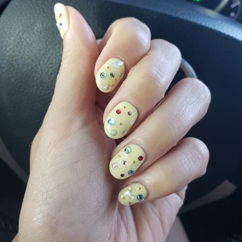 Salon Chérie - Nail Salons Near Me - Honolulu, Hawaii Salon Chérie - Nail Salons Near Me - Honolulu, Hawaii
