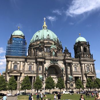 Berlin on Bike - Bike Rentals Near Me - Berlin, BE