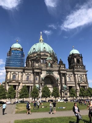 Berlin on Bike - Guided Bike Tours & Rental by null