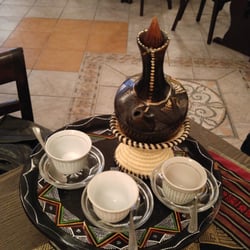 Yatana - Eritreische Kaffeezeremonie