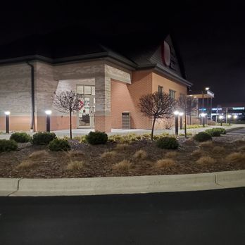 UW Credit Union - Lobby closes at 5:30 pm, NOT 6pm. - Banks & Credit Unions Near Me - Waukesha, Wisconsin UW Credit Union - Lobby closes at 5:30 pm, NOT 6pm. - Banks & Credit Unions Near Me - Waukesha, Wisconsin