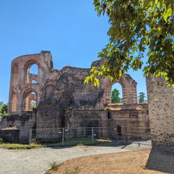 Kaiserthermen