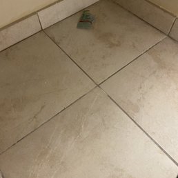 Dirty floors Dirty floors