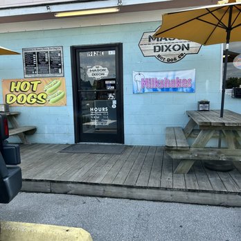 Mason-Dixon - Out front - Hot Dogs Near Me - Sneads Ferry, North Carolina