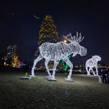 Queen Victoria Park - Parks Near Me - Niagara Falls, Ontario