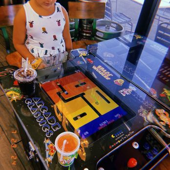 Funburger - Free play - Burgers Near Me - Valencia, California Funburger - Free play - Burgers Near Me - Valencia, California