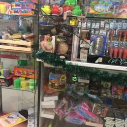 99Cents Only - Discount Club Store - It would be better if they lower there prices but overall it's good