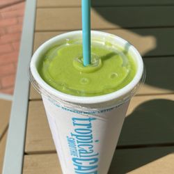 Tropical Smoothie Cafe - Detox island green smoothie
