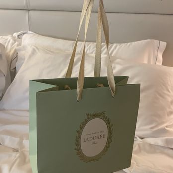 Ladurée Madison - Macarons Near Me - New York, New York